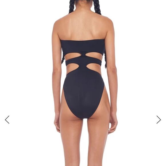 Norma Kamali One Piece Large - Picture 3 of 9